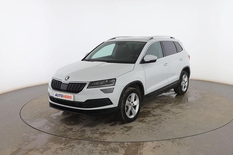 Blanco Usado 2020 Skoda Karoq Ambition SUV | 18.499 € (Precio justo) - Imagen 1/3