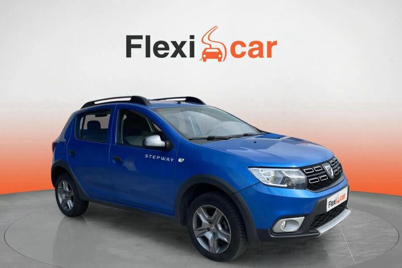 Azul Usado 2018 Dacia Sandero Stepway Utilitario | 8990 € (Buen precio) - Imagen 1/4