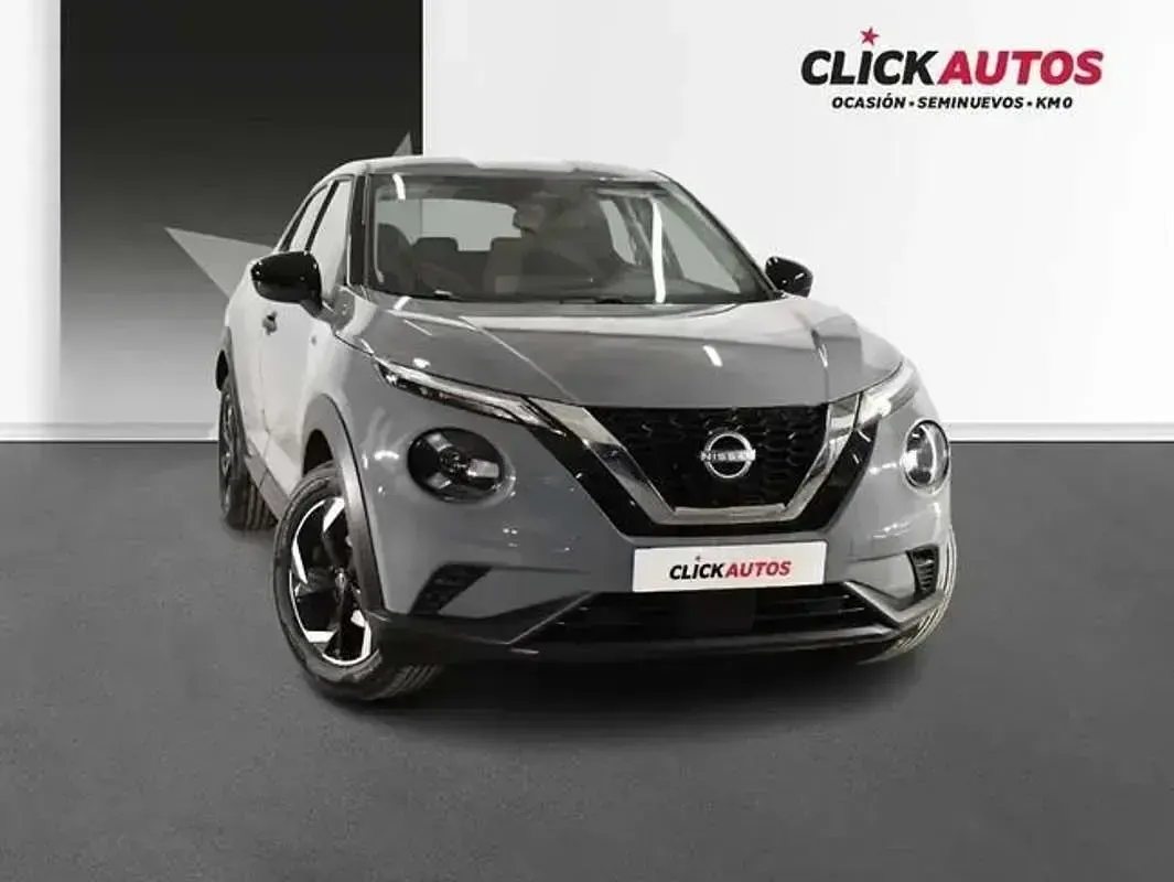 Usado Nissan Juke Acenta 114 CV (83 kW) 2026 Gris SUV