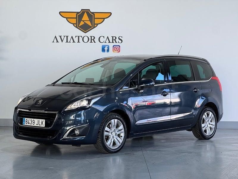 Usado Peugeot 5008 Allure 150 CV (110 kW) 2016 Azul Monovolumen