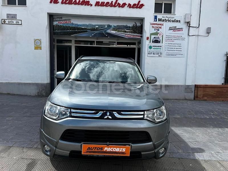 Gris / plata Usado 2014 Mitsubishi Outlander Motion SUV | 12.990 € (Precio justo) - Imagen 1/4