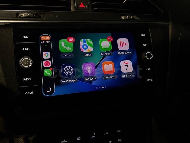 Usado VW Tiguan Life 122 CV (89 kW) 2022 Gris / plata SUV