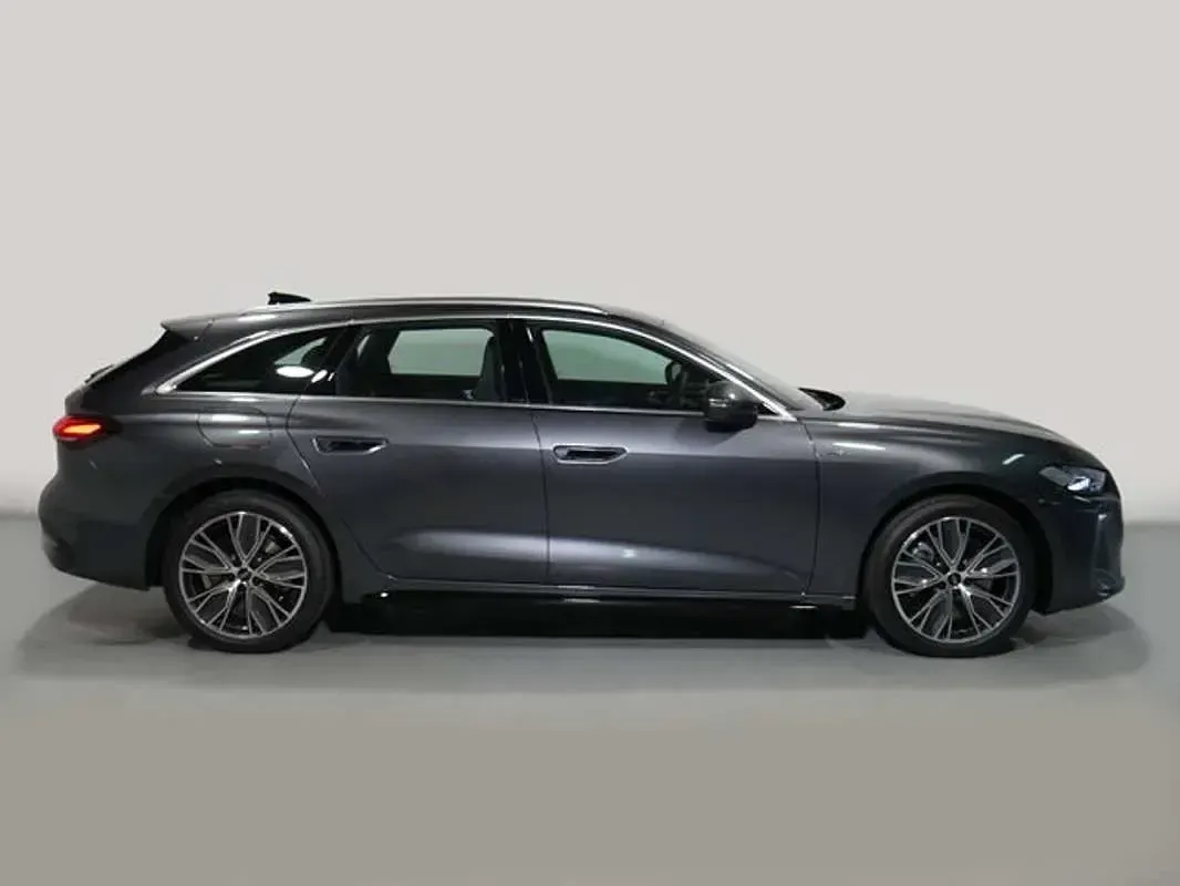 Nuevo Audi A5 S-Line 299 CV (219 kW) 2026 Gris Familiar