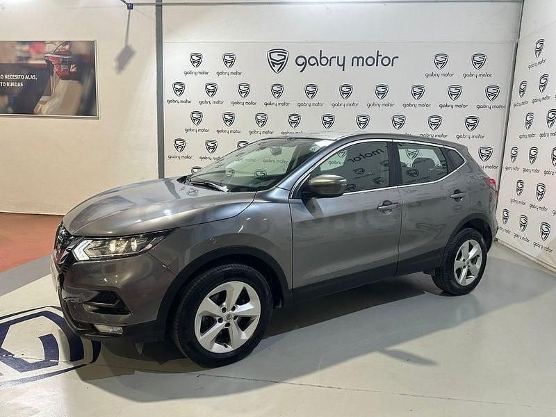 Usado Nissan Qashqai Acenta 115 CV (84 kW) 2020 Beige SUV