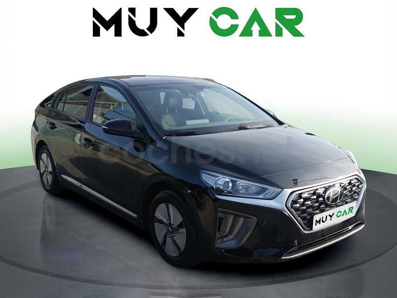 Usado Hyundai Ioniq 141 CV (103 kW) 2021 Negro Utilitario