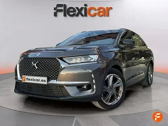 Usado DS Automobiles DS7 Crossback So Chic 180 CV (132 kW) 2020 Gris SUV