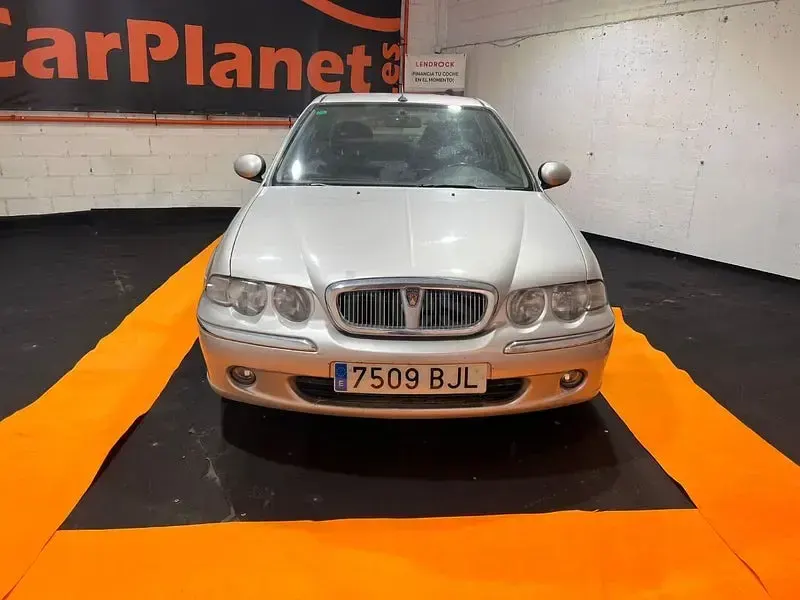 Usado Rover 45 109 CV (80 kW) 2001 Gris / plata Berlina