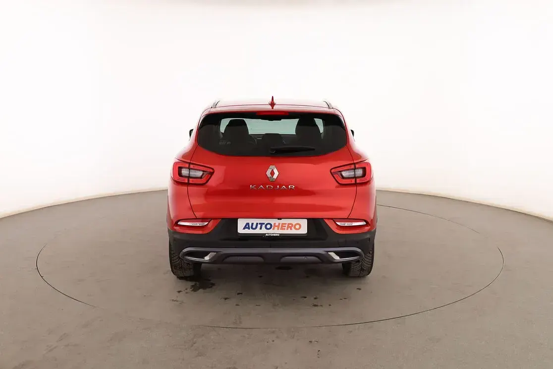 Usado Renault Kadjar Zen 140 CV (102 kW) 2019 Rojo SUV