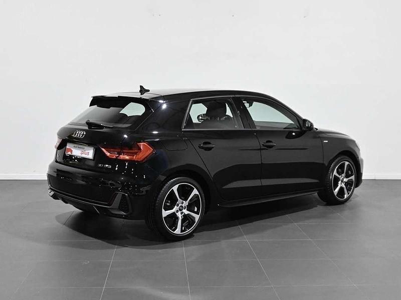 Usado Audi A1 Sportback Comfort 110 CV (80 kW) 2023 Negro Utilitario