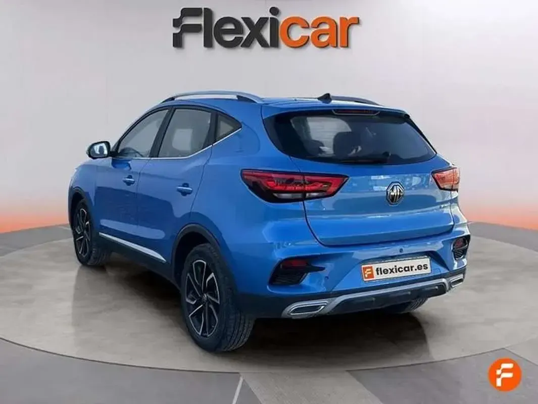 Usado MG ZS Luxury 111 CV (81 kW) 2023 Azul SUV