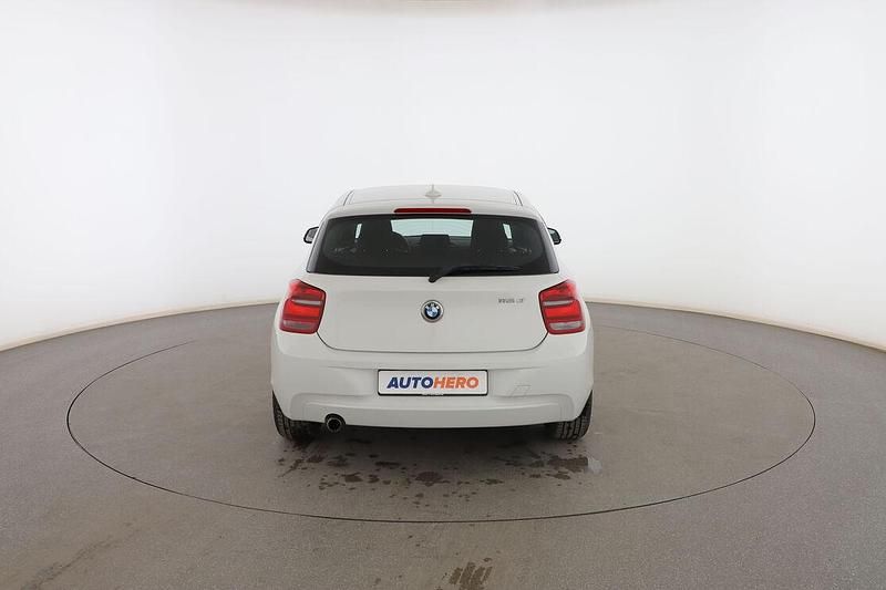 Usado BMW 116 Comfort Edition 115 CV (84 kW) 2013 Blanco Utilitario