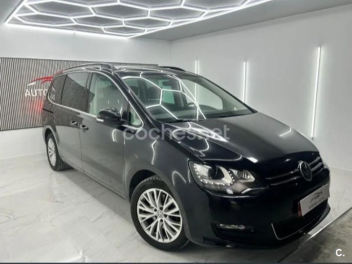 Usado VW Sharan Advance 150 CV (110 kW) 2016 Gris / plata Monovolumen
