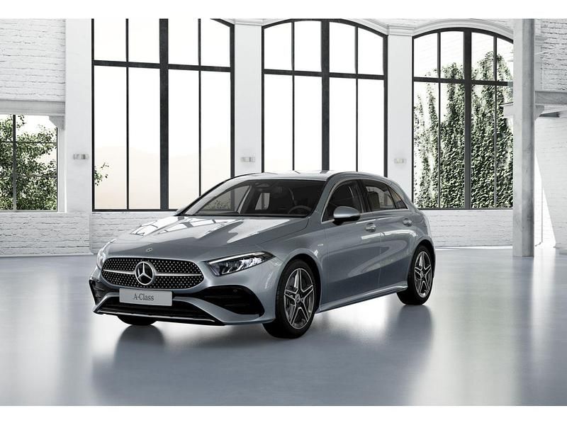 Usado Mercedes A250 163 CV (119 kW) 2025 Plata Utilitario