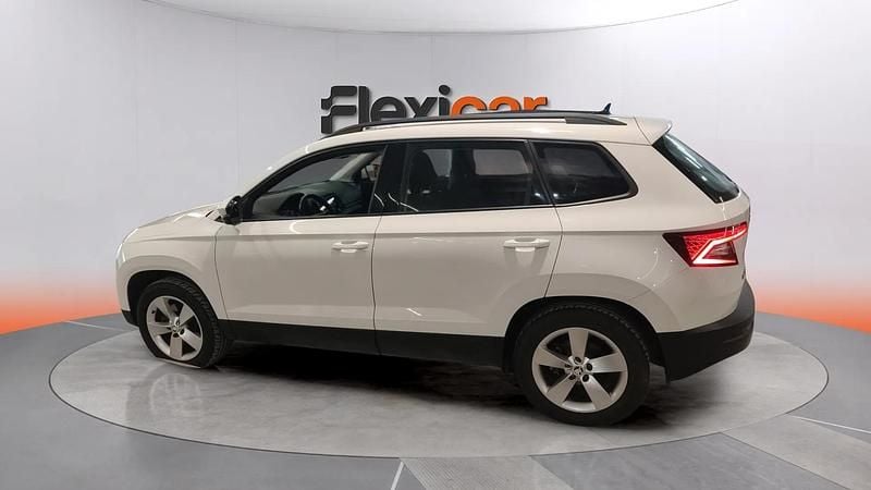 Usado Skoda Karoq Ambition 150 HP (110 kW) 2021 Branco SUV