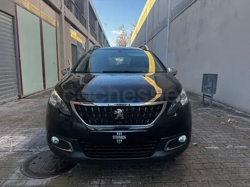 Używany Peugeot 2008 Allure 110 KM (80 kW) 2018 Czarny SUV