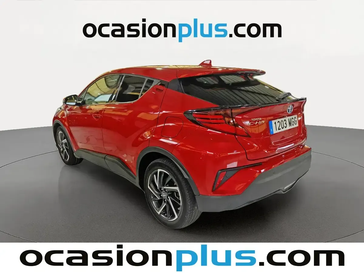 Usado Toyota C-HR Advance 122 CV (89 kW) 2023 Rojo SUV