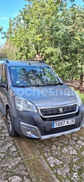 Gris / plata Usado 2016 Peugeot Partner Tepee Active Monovolumen | 10.000 € (Precio justo) - Imagen 1/4