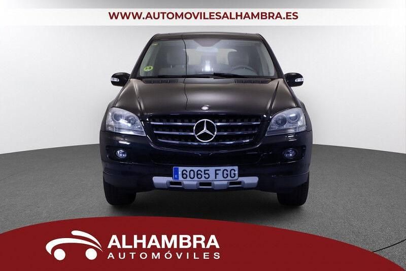 Usado Mercedes ML280 190 CV (139 kW) 2007 Negro SUV