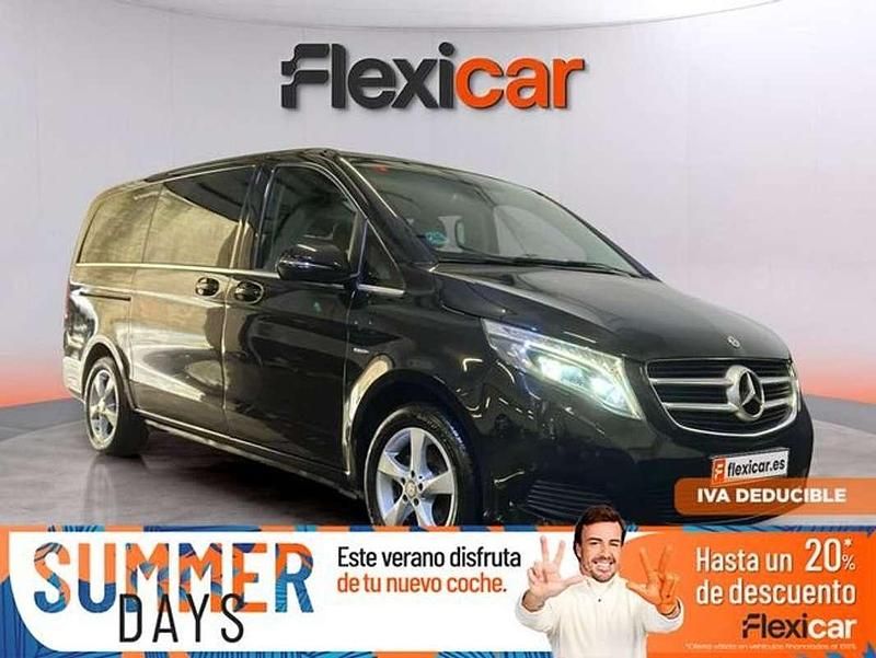 Negro Usado 2019 Mercedes V220 Style Monovolumen | 41.090 € (Caro) - Imagen 1/4