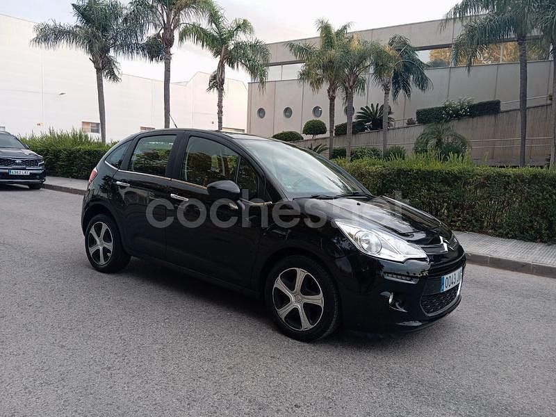 Negro Usado 2016 Citroën C3 Exclusive Utilitario | 6900 € (Precio justo) - Imagen 1/4