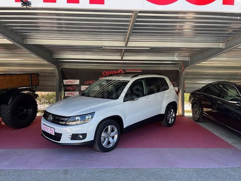 Usado VW Tiguan 110 HP (80 kW) 2014 Branco SUV