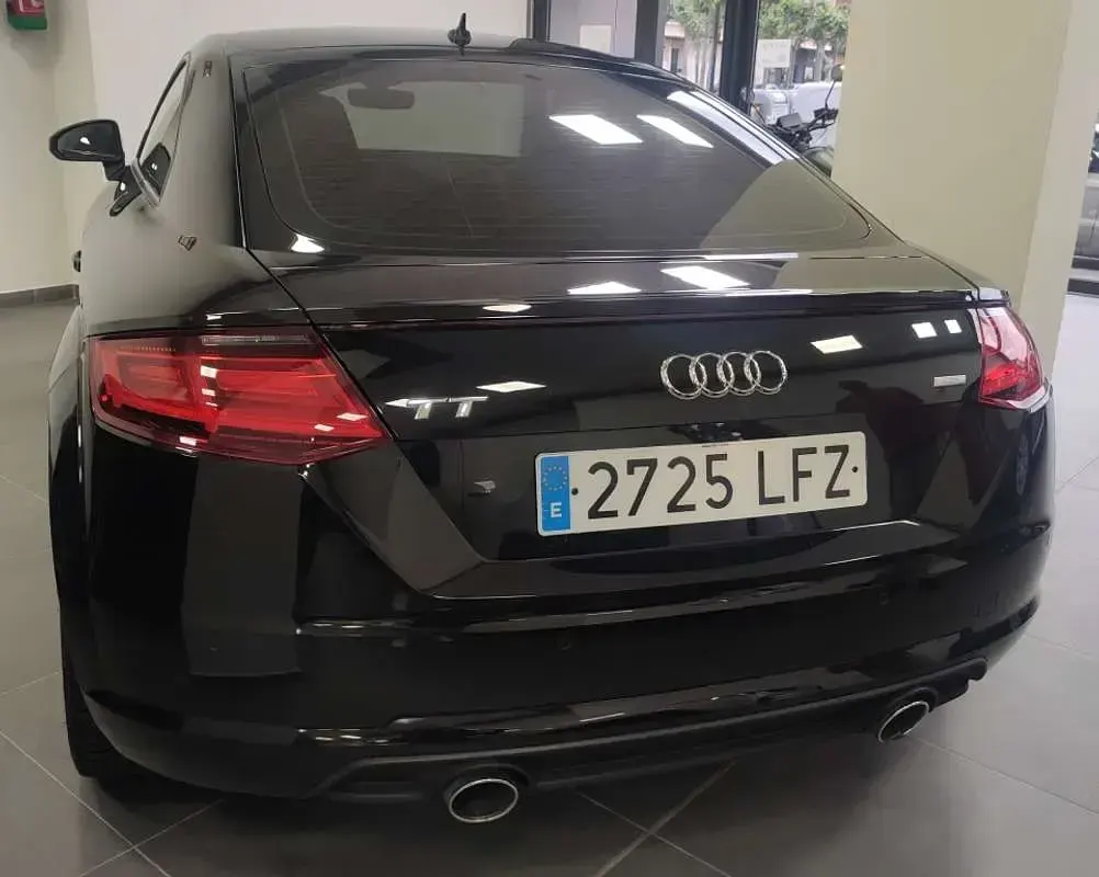 Usado Audi TT 184 CV (135 kW) 2016 Negro Coupe