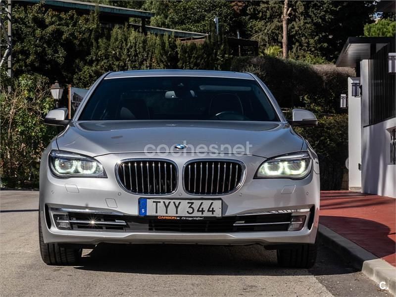 Usado BMW 740 320 CV (235 kW) 2015 Gris / plata Berlina