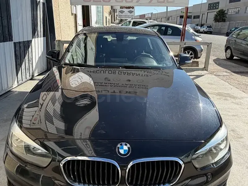 Usado BMW 116 Efficient Dynamics 116 CV (85 kW) 2016 Negro Utilitario