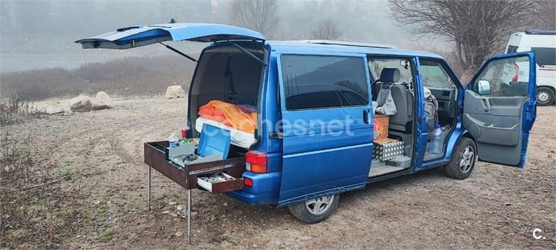 Azul Usado 2003 VW Multivan Monovolumen | 9990 € (Precio justo) - Imagen 1/4