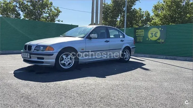 Usado BMW 320 136 CV (100 kW) 2000 Gris / plata Berlina