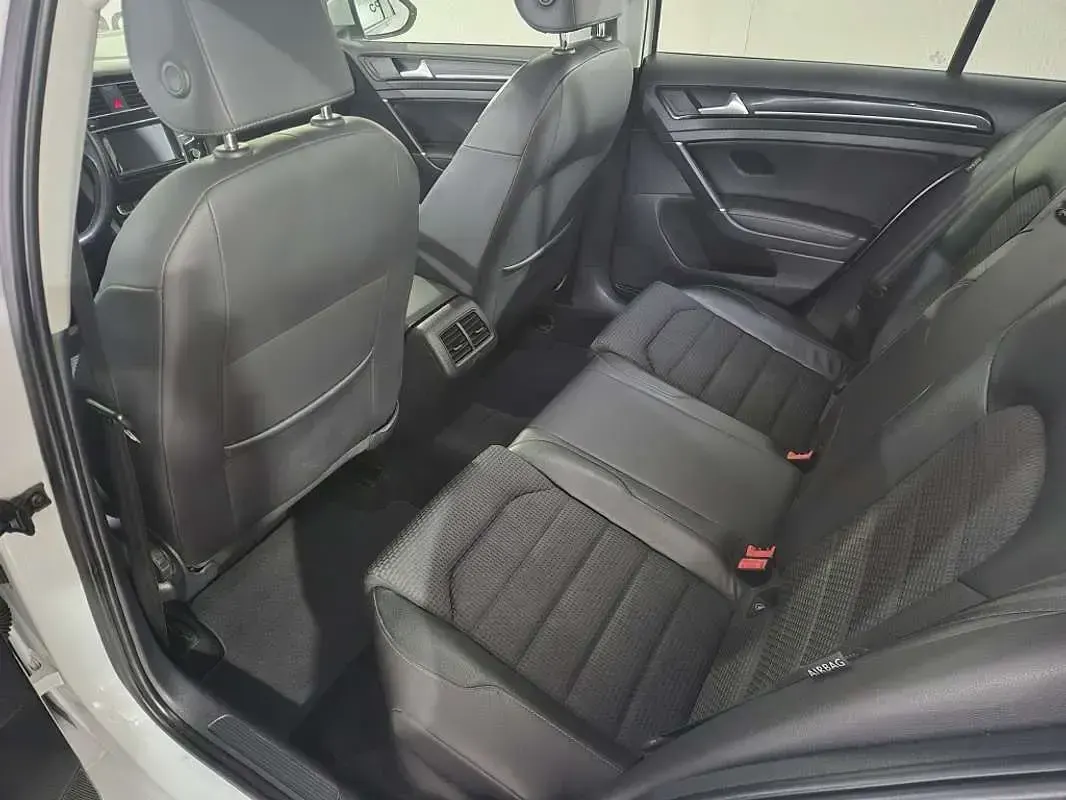 Usado VW Golf VII Sport 150 CV (110 kW) 2013 Blanco Utilitario