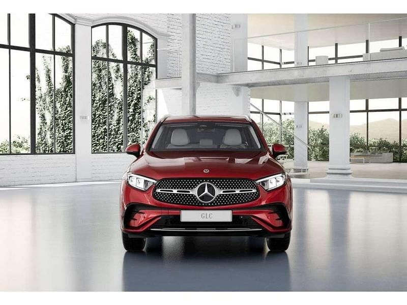 Usado Mercedes GLC300e 333 CV (244 kW) 2023 Rojo SUV