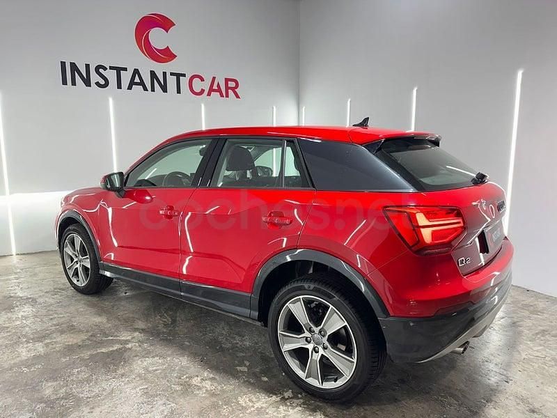 Usado Audi Q2 Advanced Plus 116 CV (85 kW) 2020 Rojo SUV