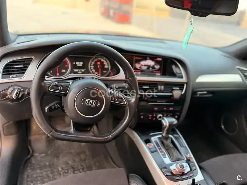 Usado Audi A4 Ambiente 204 CV (150 kW) 2013 Marrón Berlina