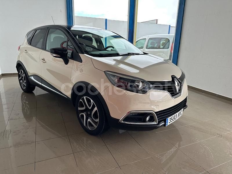 Brugt Renault Captur Intens 90 HK (66 kW) 2014 Beige SUV