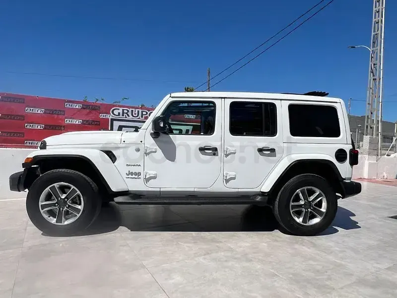 Usado Jeep Wrangler Sahara 200 CV (147 kW) 2020 Blanco SUV