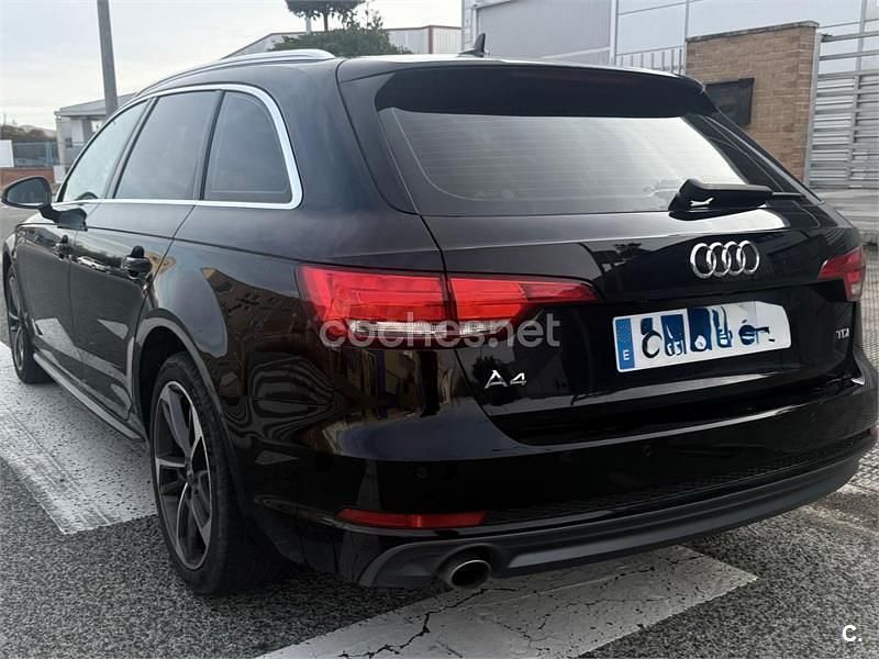Usado Audi A4 S-Line 150 CV (110 kW) 2017 Negro Familiar