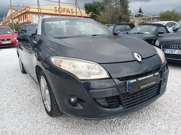 Usado Renault Mégane Dynamique 130 CV (95 kW) 2011 Gris