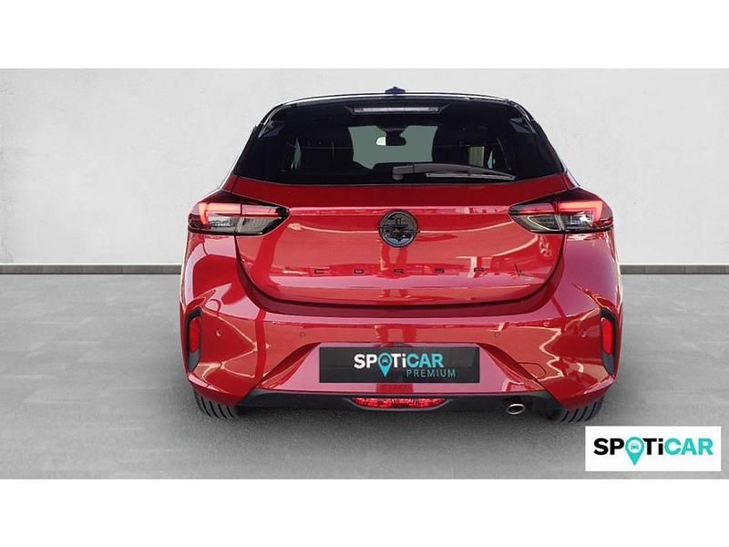Nuevo Opel Corsa 100 CV (73 kW) 2026 Rojo Utilitario