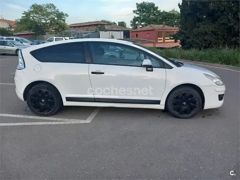 Usado Citroën C4 90 CV (66 kW) 2009 Blanco Berlina