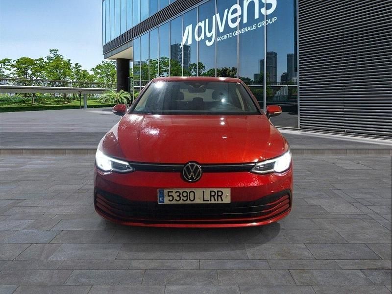 Usado VW Golf VII Life 115 CV (84 kW) 2021 Rojo Utilitario
