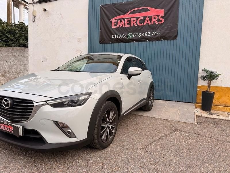 Usado Mazda CX-3 Luxury 105 CV (77 kW) 2016 Gris / plata SUV