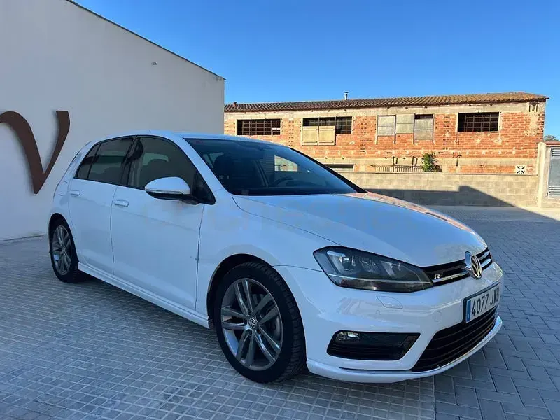 Usado VW Golf VII Advance 150 CV (110 kW) 2017 Blanco Berlina