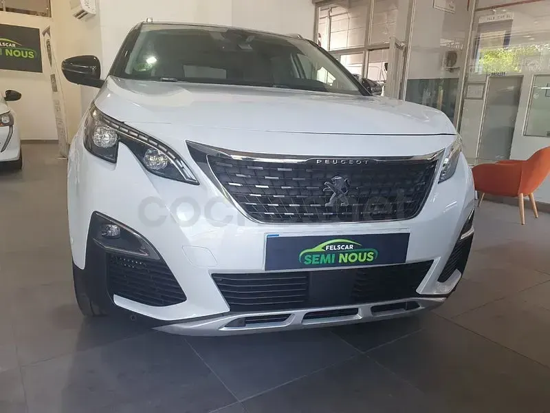Usado Peugeot 3008 Allure 130 CV (95 kW) 2018 Blanco SUV