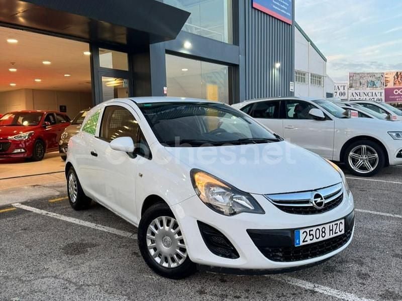 Blanco Usado 2014 Opel Corsa Color Edition Berlina | 3900 € (Super precio) - Imagen 1/4