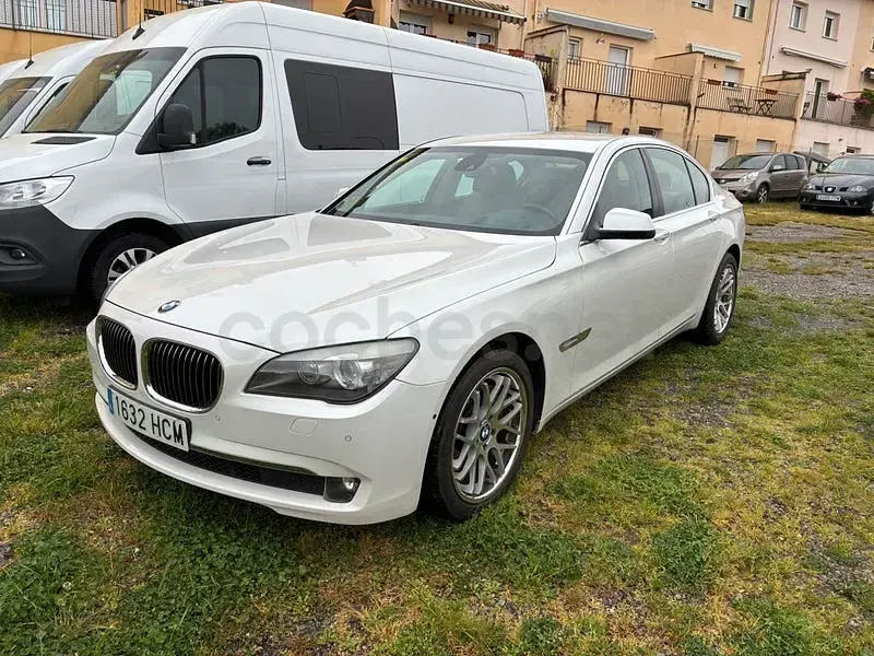 Usado BMW 730 245 CV (180 kW) 2011 Blanco Berlina