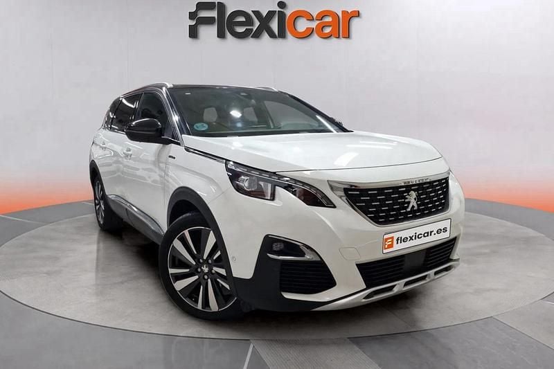 Usado Peugeot 5008 GT-line 131 CV (96 kW) 2019 Blanco Monovolumen