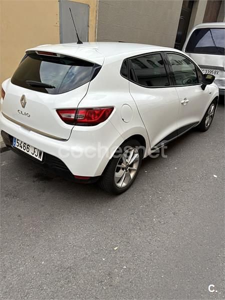 Usado Renault Clio IV LIMITED 75 CV (55 kW) 2016 Blanco Berlina