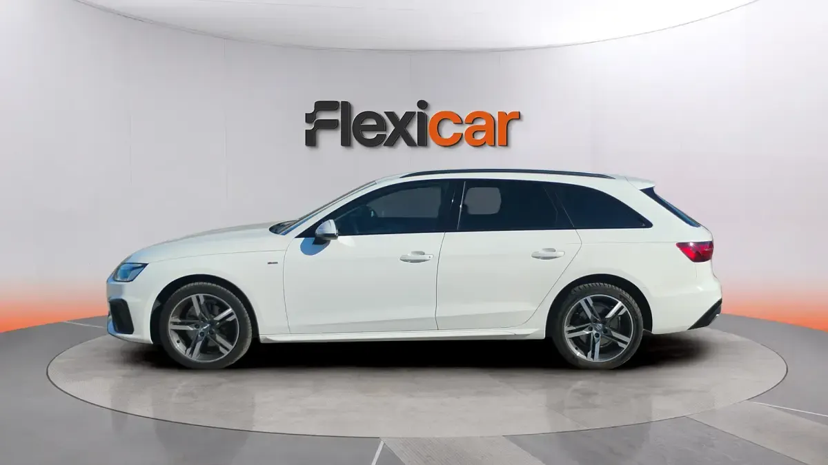 Usado Audi A4 S-Line 163 CV (119 kW) 2020 Blanco Familiar