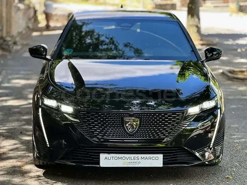 Usado Peugeot 308 GT 130 CV (95 kW) 2022 Negro Berlina